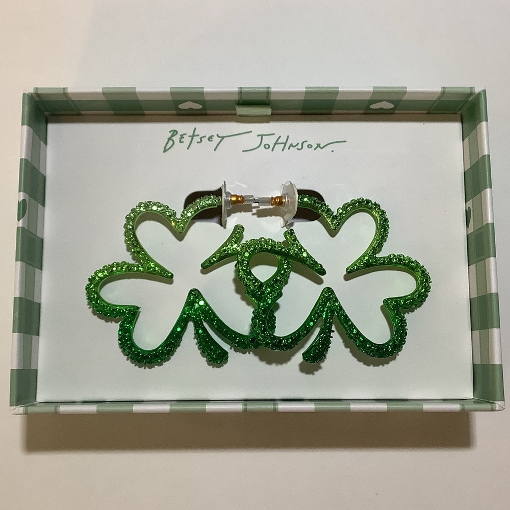 Betsey Johnson Green Ombre Sparkly Shamrock Hoop Earrings New